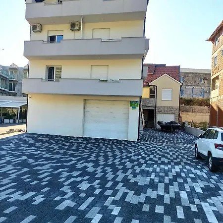 Appartement Lea *